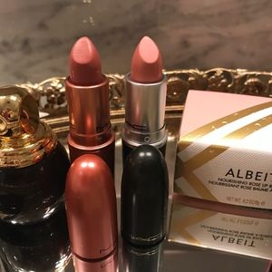 MAC Cosmetics Pink Power Lipstick (Frost)